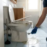 WC Bouch&eacute; qui d&eacute;borde &mdash; WC Bouch&eacute; qui d&eacute;borde &agrave; Jouy-en-Josas (78350) &middot; image &agrave; la une