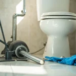 D&eacute;bouchage WC &mdash; D&eacute;bouchage WC &agrave; Champagne-sur-Oise (95660) &middot; image &agrave; la une